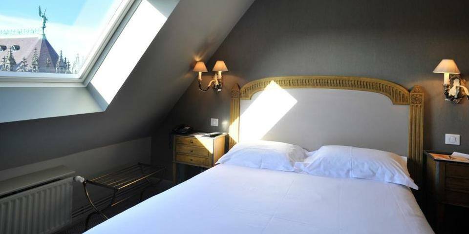 Hôtel de la Treille — chambre