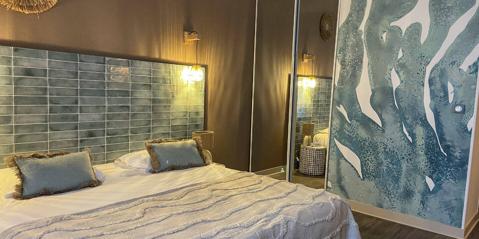 Hôtel De Paris à Sète — chambre