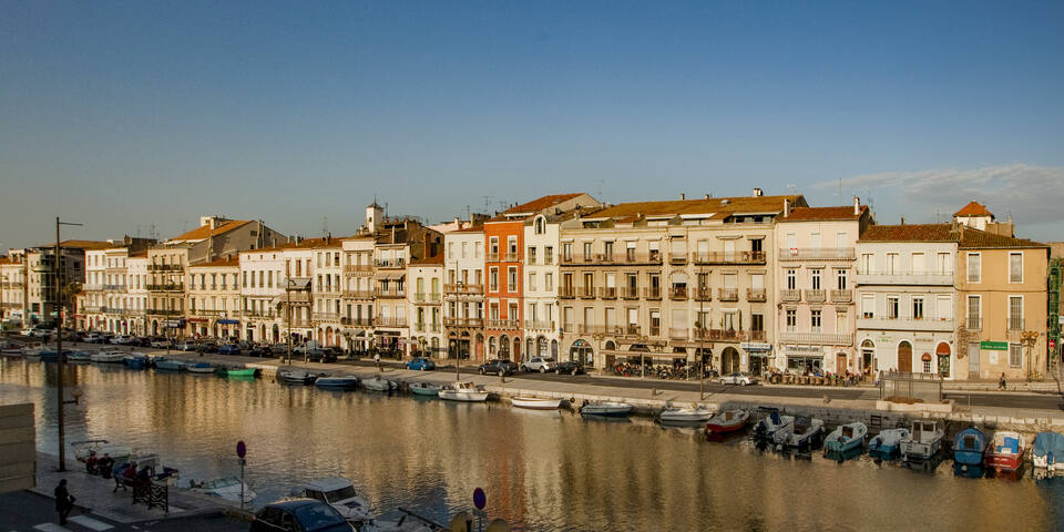 Hôtel De Paris à Sète — divers