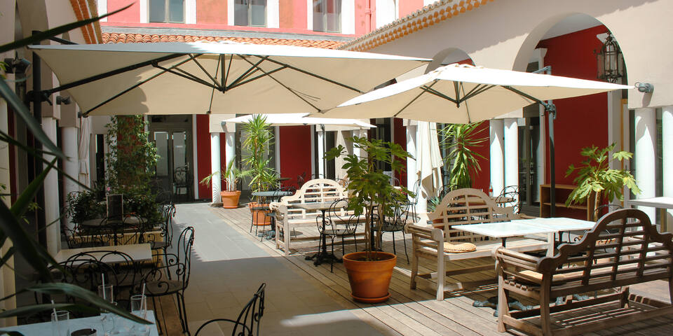 Hôtel De Paris à Sète — divers