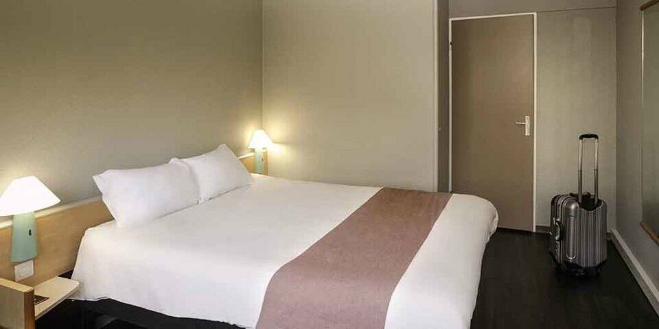 Hôtel ibis Alès Centre-Ville — chambre