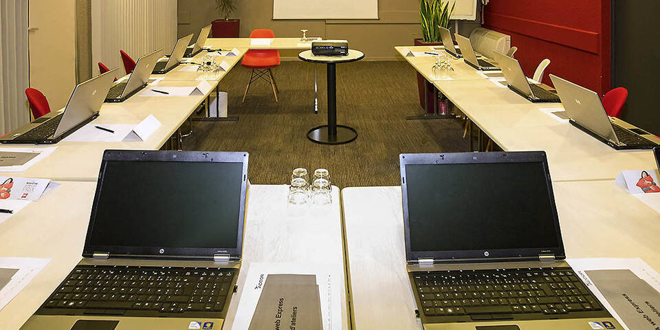 Hôtel Ibis Nimes Ouest — salles_reunion