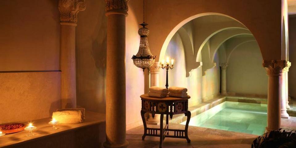 Hôtel Jardins Secrets — divers