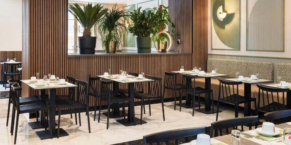 restaurant