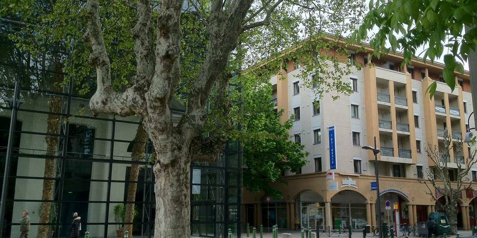 Hôtel Kyriad Chambéry Centre - facade