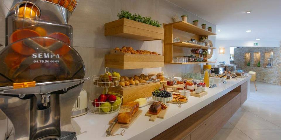 Hôtel Kyriad Montpellier Est Lunel — restaurant