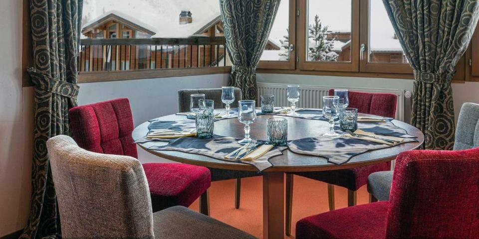 Hotel L'Aiguille Percée by Les Etincelles - restaurant