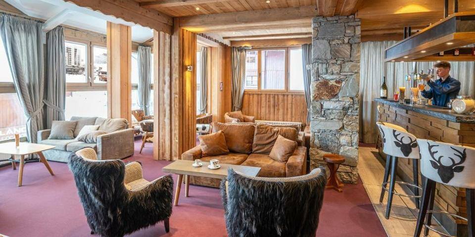 Hotel L'Aiguille Percée by Les Etincelles - restaurant