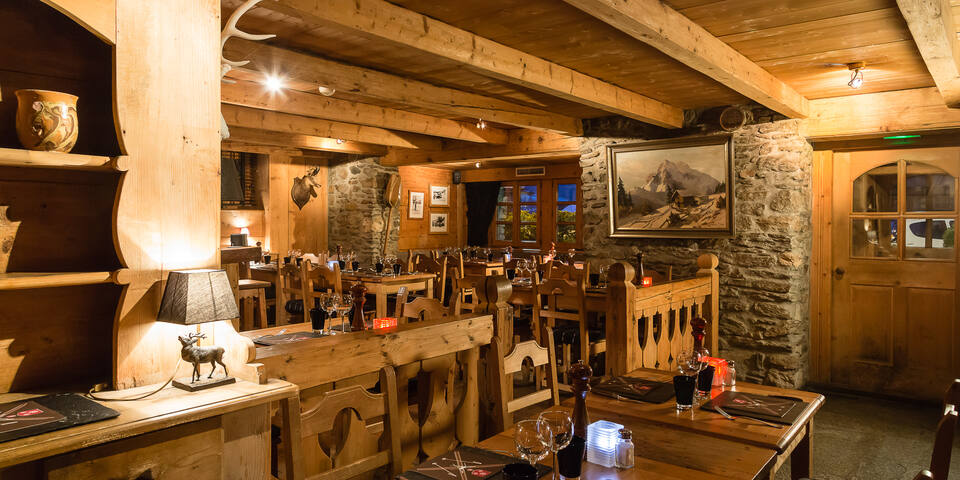 restaurant