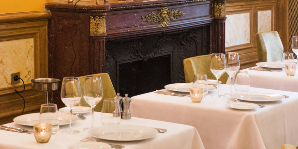 restaurant