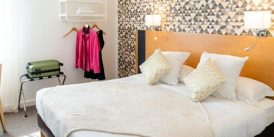 Hotel Le Pavillon Beziers — chambre