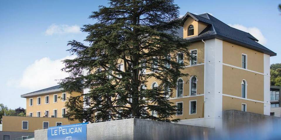 Hôtel Le Pélican - facade