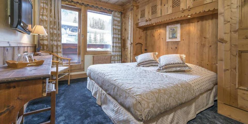 Hôtel L'Eterlou - chambre