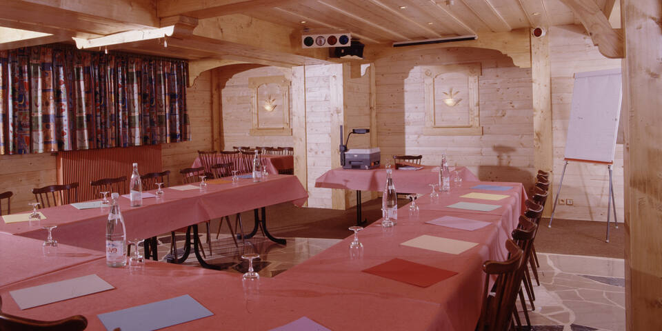 Hôtel Neige et Roc - salles_reunion