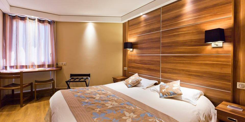 Hôtel Novel - chambre