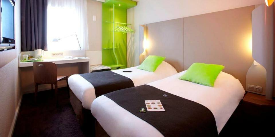 Hôtel Restaurant Campanile Lille Euralille — chambre