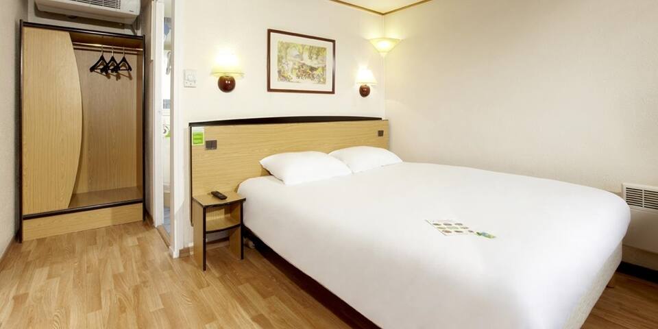 Hotel Restaurant Campanile Lille Nord - Roubaix — chambre