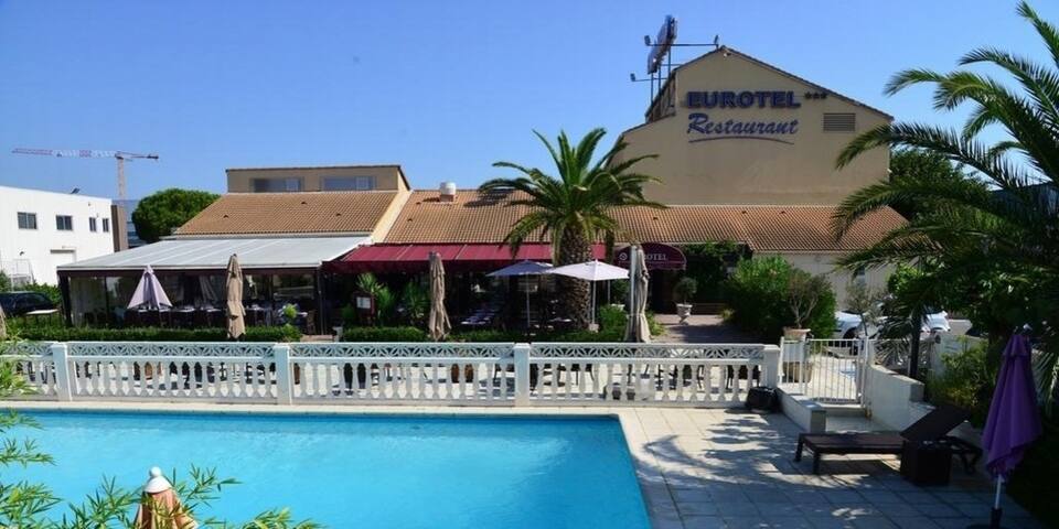 Hôtel Restaurant Eurotel — master