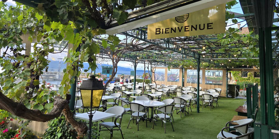 Hôtel- Restaurant La Riviera Victoria - restaurant