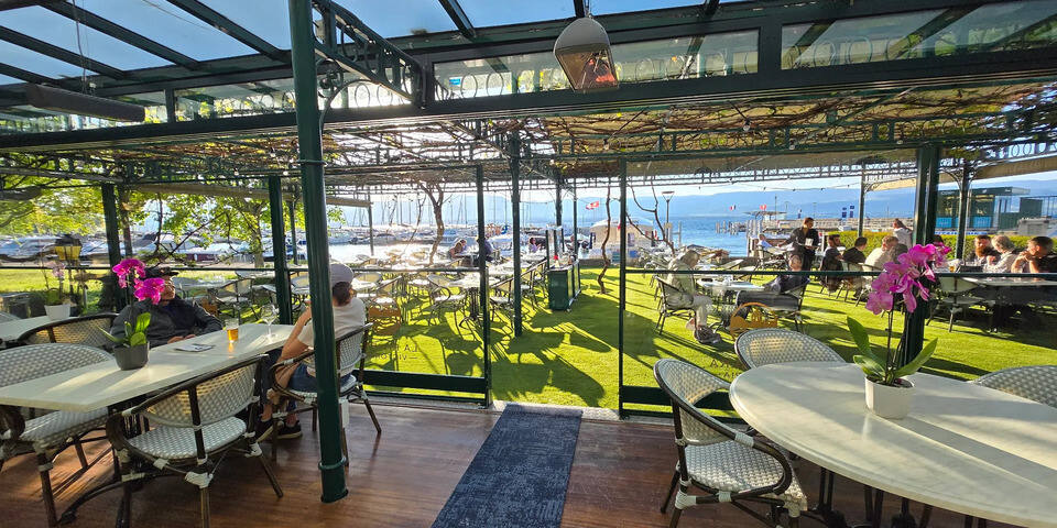 Hôtel- Restaurant La Riviera Victoria - restaurant