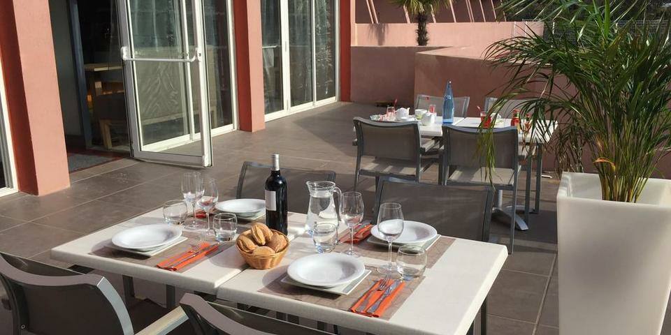 Hôtel The Originals City Le Mas de Grille - Montpellier Sud — restaurant