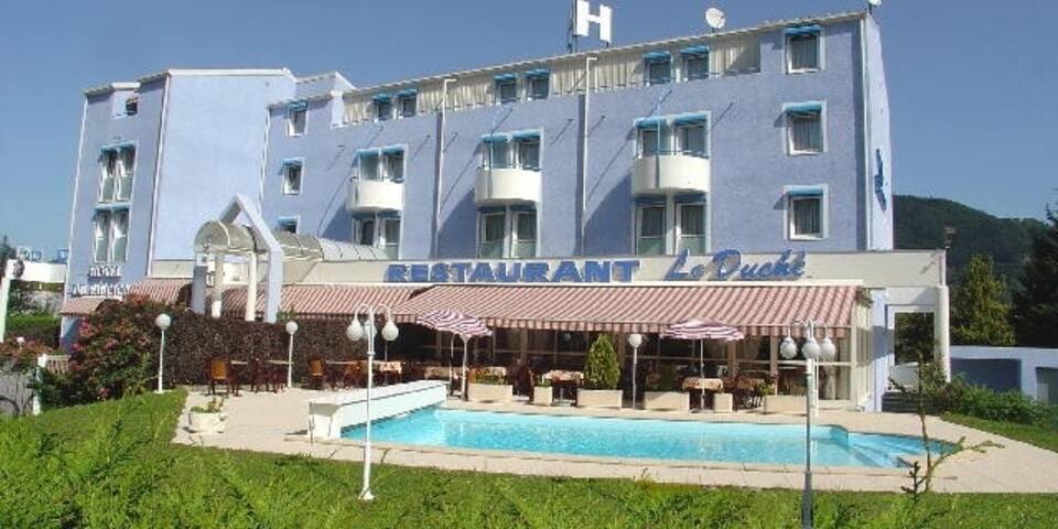 Hotel The Originals du Faucigny Cluses Ouest - master