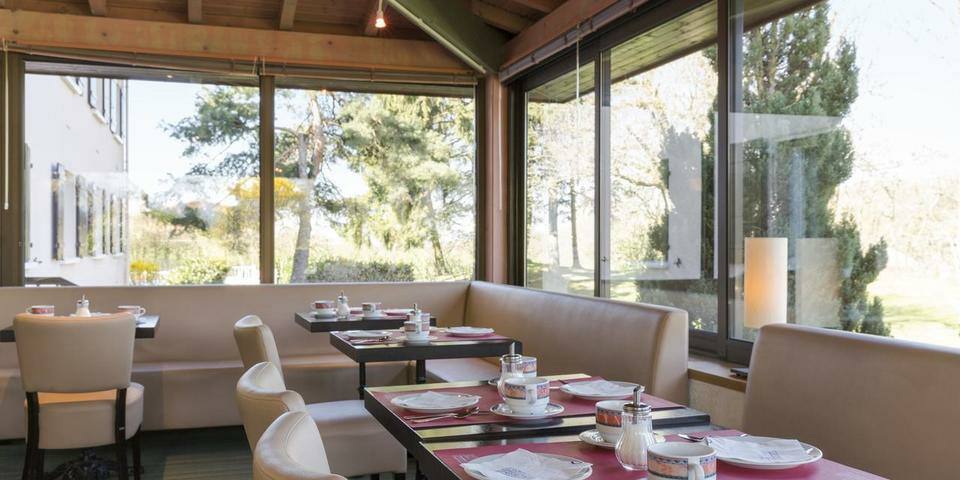 Hotel The Originals Rey du Mont Sion Saint-Julien-en-Genevois Sud - restaurant