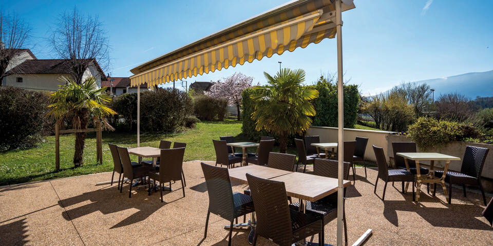 restaurant