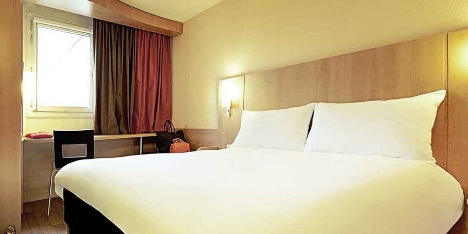 Ibis Maubeuge — chambre