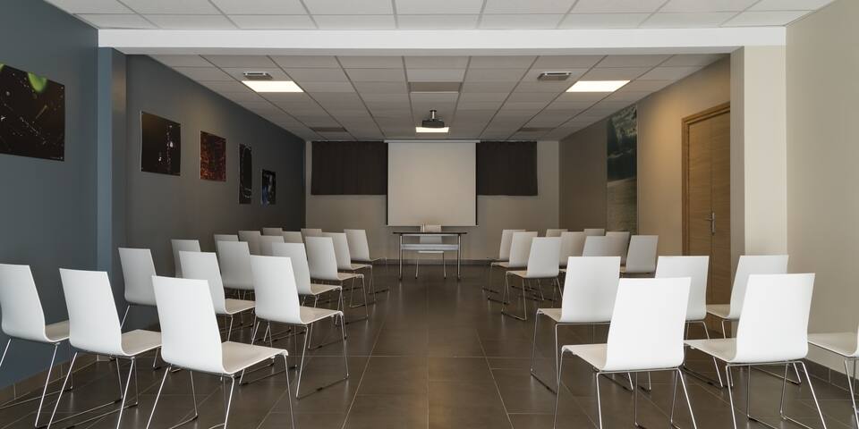 Inter Hôtel Montpellier Est — salles_reunion