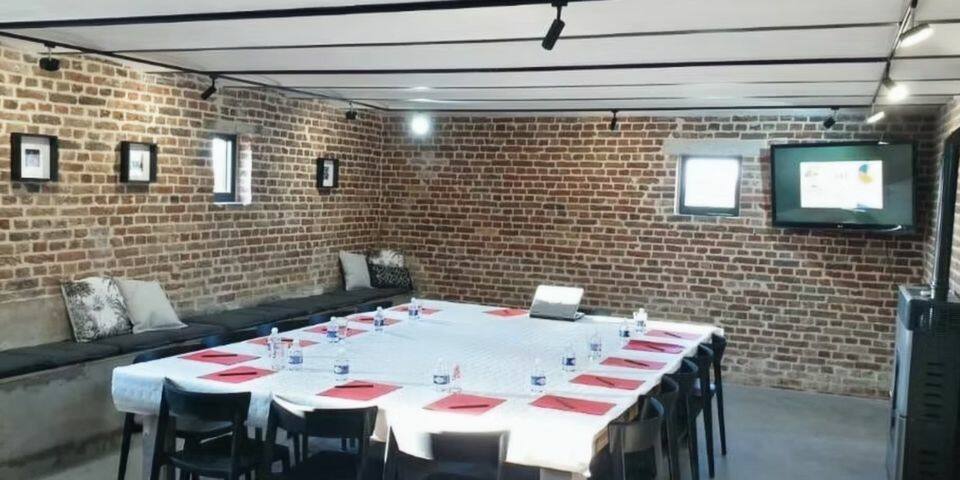 La Ferme d'Hercule — salles_reunion