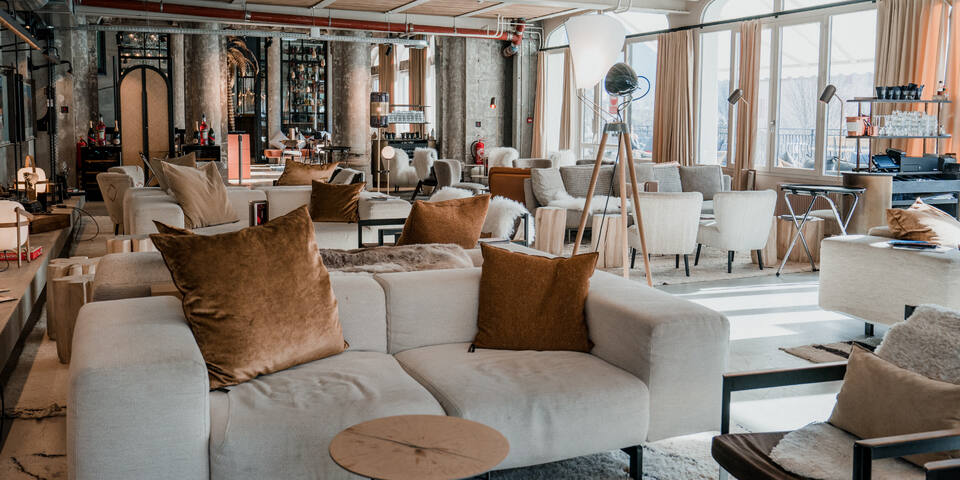 restaurant