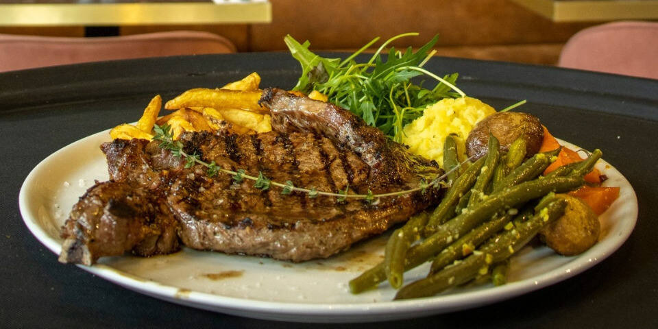 La Rotonde Steak House - divers