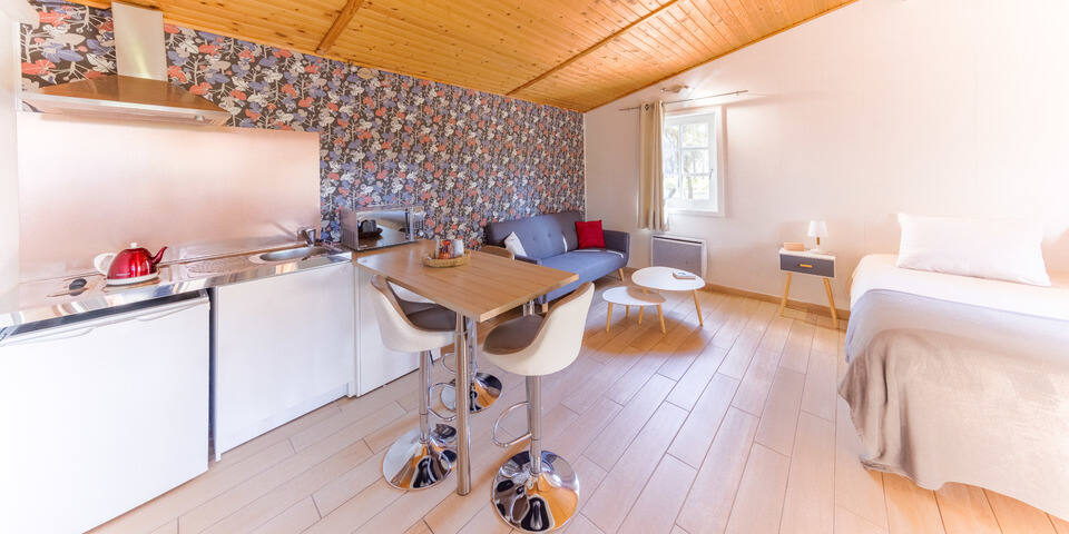 La Villa Vicha - The Originals Relais — chambre