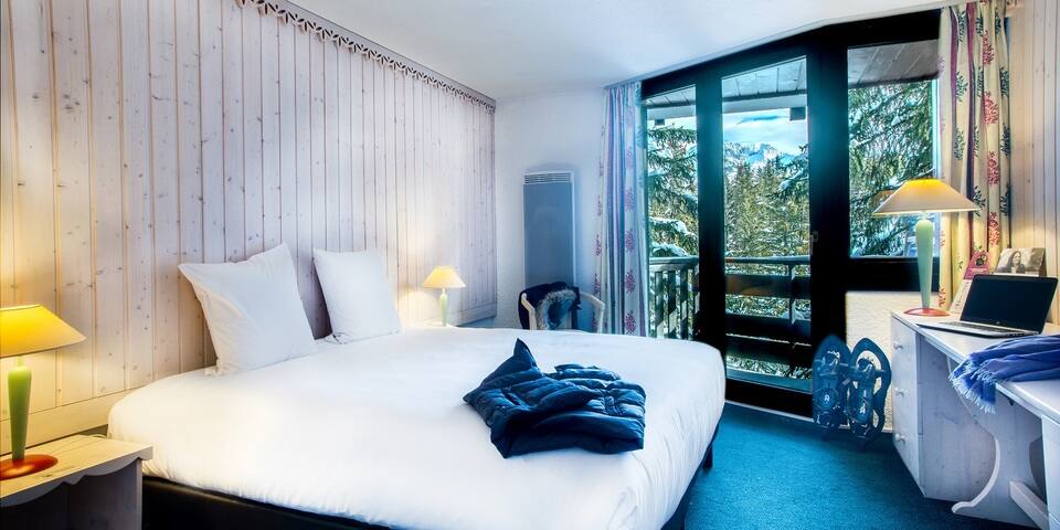 Lake Hôtel Courchevel 1850 by HappyCulture - divers
