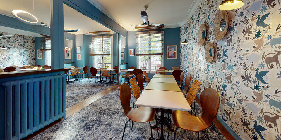 restaurant