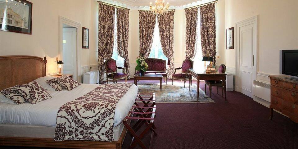 Le Château de la Motte Fénelon — chambre