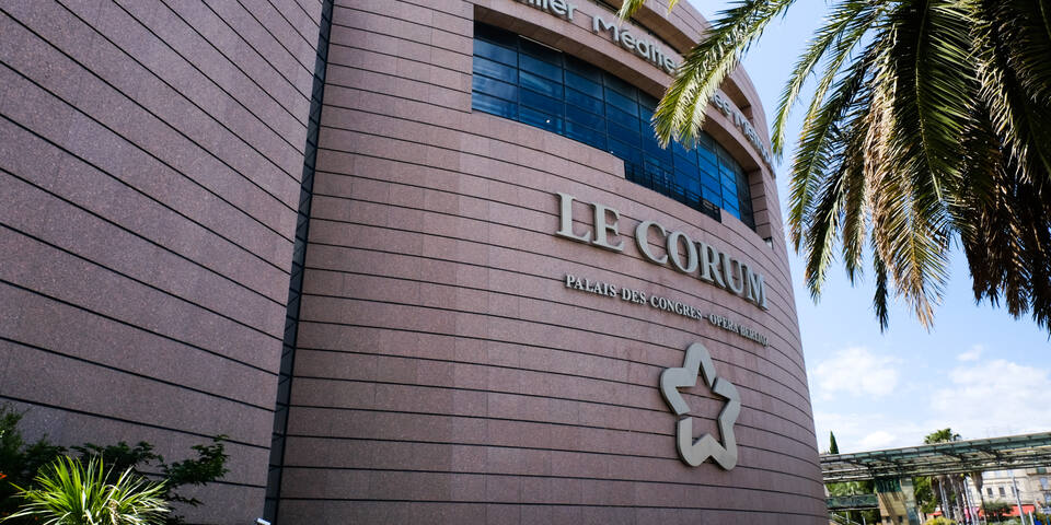 Le Corum - Palais des Congrès — facade