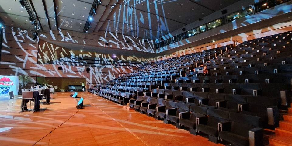 Le Corum - Palais des Congrès — salles_reunion