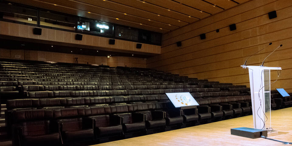 Le Corum - Palais des Congrès — salles_reunion