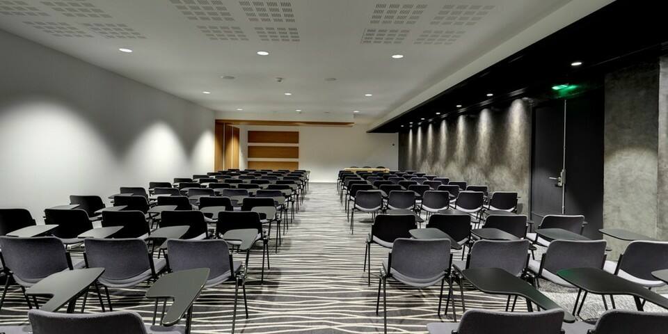 Le Corum - Palais des Congrès — salles_reunion