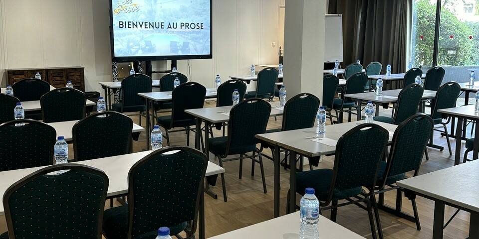 Le Prose Hôtel La Grande-Motte — salles_reunion