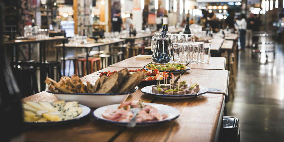 restaurant