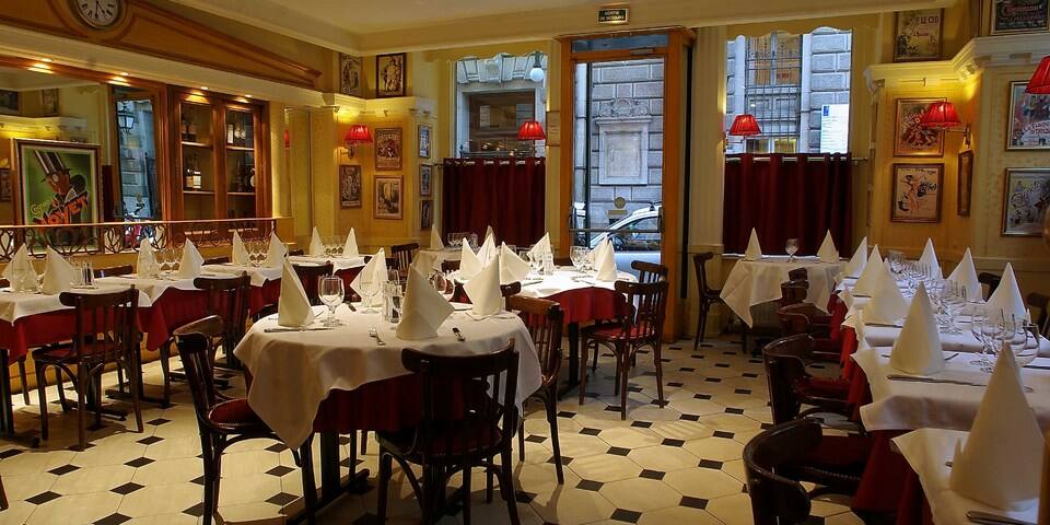restaurant