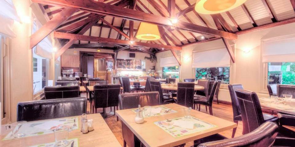 Logis des Acacias — restaurant