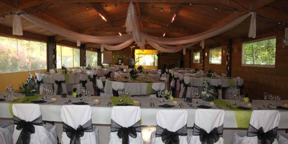 Manade Des Termes — salles_reunion