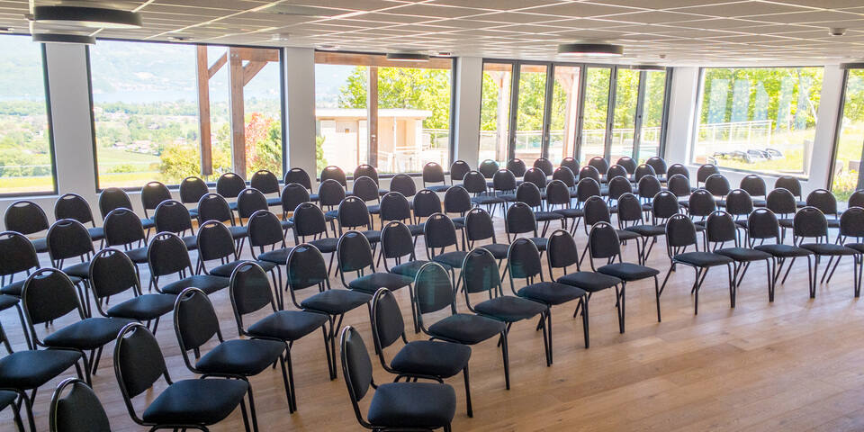 Neaclub les Balcons du Lac d’Annecy - master