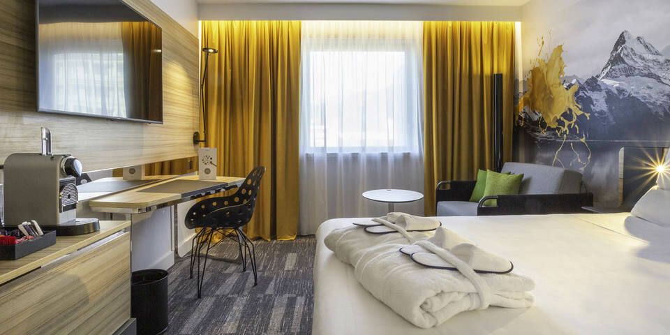 Novotel Annecy Centre — chambre