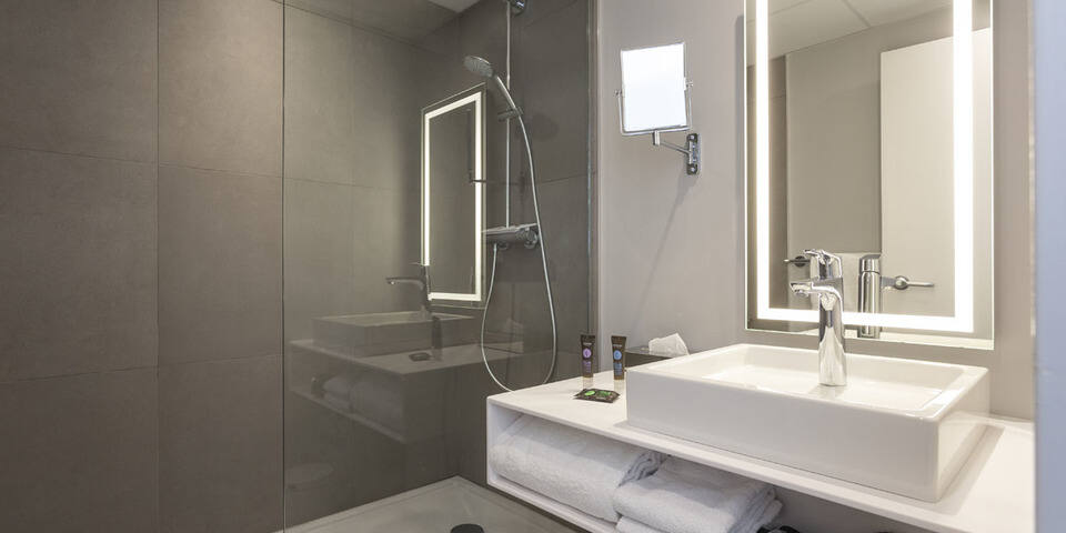 Novotel Annecy Centre — chambre