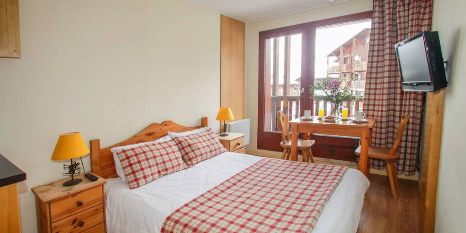 Odalys Hotel Residence Chalet Alpina - chambre